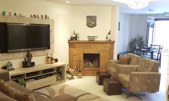 Imagem: Sobrado para venda tem 250 metros quadrados