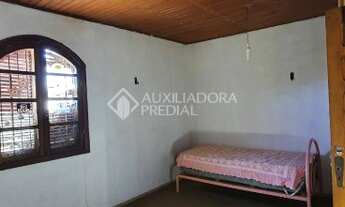 Imagem 6: PORTO ALEGRE - Casa Padrão - Floresta