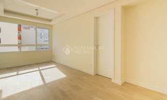 Imagem 2: PORTO ALEGRE - Apartamento Padrão - Bom Fim