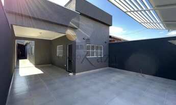 Imagem 3: Casa para venda tem 200 metros quadrados com 3 quartos em Jardim Panorama - Caçapava - SP