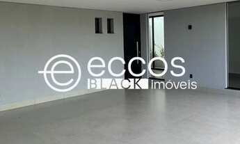 Imagem 2: Casa em condomínio com 3 quartos para venda no bairro Minas Gerais