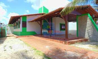 Imagem: Casa na rua paralela a beira mar - cotovelo