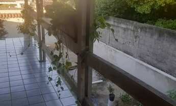 Imagem 2: Casa de Dois Andares na Ponta da Fruta