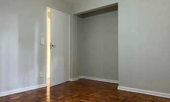 Imagem 2: APTO. PARA ALUGAR NA VILA ROMANA COM 2 QUARTOS PRÉDIO SEM ELEVADOR