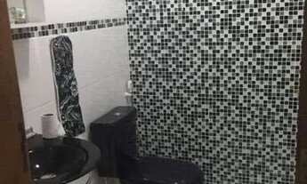 Imagem 9: Casa para Venda em Araruama, Praia Seca, 6 dormitórios, 1 suíte, 2 banheiros, 5 vagas