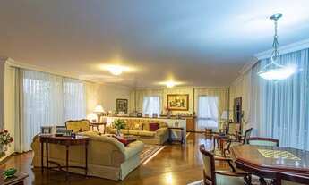 Imagem 2: Lindo e espaçoso apartamento na melhor localização de Moema!