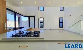 Imagem 6: CASA EM CONDOMÍNIO - MONT ALCINO - SP