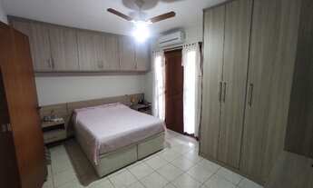 Imagem 2: Casa Riviera c/ 4Qts, 2suítes, 5brs, 2vgs, varanda, churrasqueira, amrs, cisterna