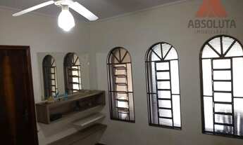 Imagem 2: Casa a venda Jardim São Pedro com edícula nos fundos em terreno de 300m²