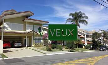 Imagem: Casa de altíssimo padrão em condomínio