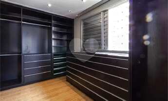 Imagem 6: Um clássico de Moema, lindamente reformado na avenida Rouxinol!