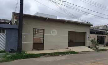 Imagem: MANAUS - Casa de Condomínio - FLORES