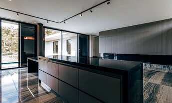 Imagem 3: Casa á venda 04 quartos, 05 vagas Alphaville Lagoa dos Ingleses