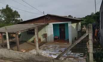 Imagem: Vendo casa com terreno!!