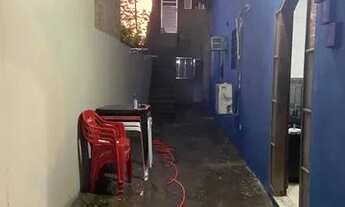 Imagem 5: Vendo terreno c 3 casas