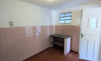 Imagem 2: Casa Térrea a 20 minutos a pé do Metrô Jabaquara