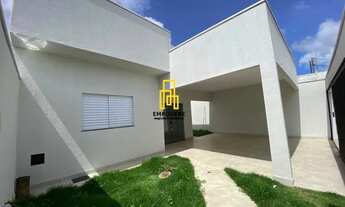 Imagem 2: Casa para Venda em Uberlândia, Jardim Itália, 3 dormitórios, 1 suíte, 2 banheiros, 5 vagas