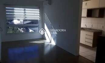 Imagem 2: Apartamento para venda possui 71 metros quadrados com 3 quartos em Sarandi - Porto Alegre