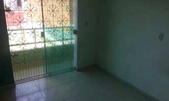 Imagem 5: Vendo Duplex no Conj. Arvoredo Mondubim, Com 03 Quartos e 03 Banheiros e Varanda !!