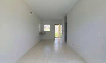 Imagem 4: Excelente Casa 2 qtos sendo 1 suíte Condomínio Lagoa Azul Topazio