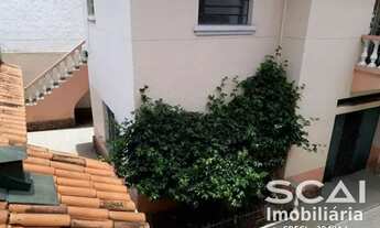 Imagem 7: Casa com edícula de 357m² disponível para locação ou venda na Aclimação