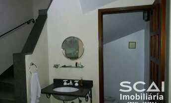 Imagem 4: Casa com edícula de 357m² disponível para locação ou venda na Aclimação