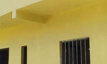 Imagem: Casa 2/4 ótima localização