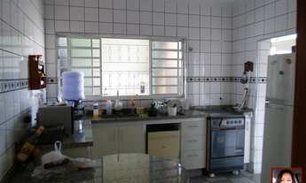 Imagem 4: Casa para Venda em Bauru, MARAMBÁ, 3 dormitórios, 1 suíte, 3 banheiros, 4 vagas