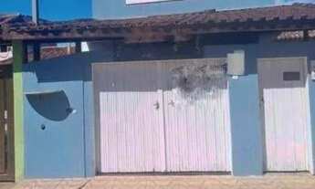 Imagem: VENDO LINDO SOBRADO NO TRAVESSÃO EM CARAGUATATUBA