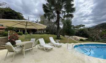 Imagem 3: LINDA E LINEAR Casa em condomínio com 4 dormitórios