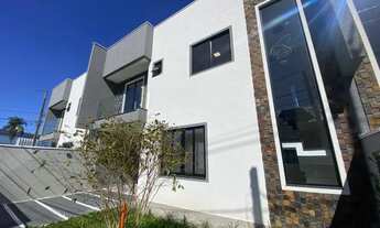 Imagem 4: Lindo sobrado novo com 3 quartos e quintal em SJP