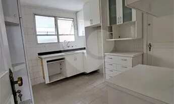 Imagem 6: MOEMA PÁSSAROS - FORA DA ROTA