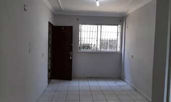 Imagem 5: Apartamento em excelente localização, próximo a vias de fácil acesso à ônibus, e ao Colégi