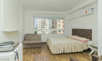 Imagem 3: PORTO ALEGRE - Apartamento Padrão - Partenon