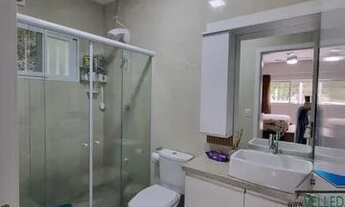 Imagem 3: Velleda oferece belíssimo sítio no condomínio Rancho Alegre, casa de cinema pronta para mo