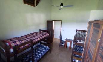 Imagem 5: Casa de condomínio para aluguel possui 100 metros quadrados com 4 quartos