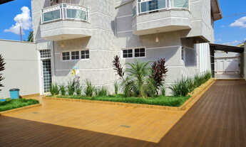 Imagem: Vende se ou troca esse sobrado no jardim