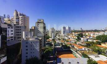 Imagem 7: Cobertura em prédio com lazer e ótima localização!