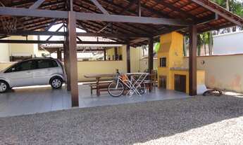 Imagem 2: Casa com 2 suítes, 2 dormitórios e 2 vagas de garagem no América