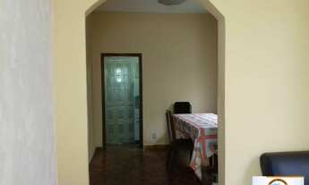 Imagem 5: Casa com três quartos, duas vagas de garagem no bairro Suzana