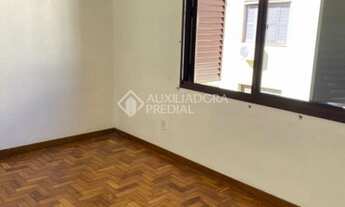 Imagem 5: PORTO ALEGRE - Apartamento Padrão - Partenon