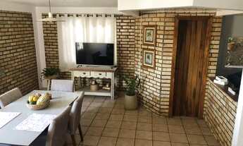Imagem 5: Casa para venda possui 150 metros quadrados com 3 quartos em Centro - São José - SC