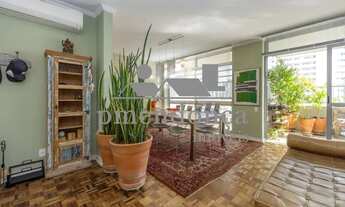 Imagem 7: Apartamento reformado na Av Higienópolis com 3 quartos ( 1 suíte ) e 2 vagas, 219m³