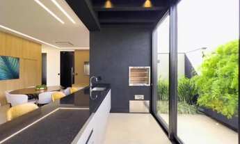 Imagem 2: Casa de condomínio para venda possui 402 metros quadrados com 4 quartos