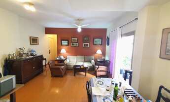 Imagem: Apartamento com varandinha, garagem e elevador