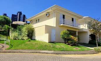 Imagem: Casa com 3 dormitórios à venda, 200 m²