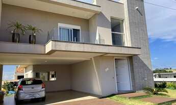 Imagem 3: Sobrado para Venda em Cascavel, Cataratas, 3 dormitórios, 1 suíte, 3 banheiros, 2 vagas