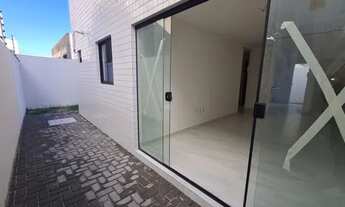 Imagem: Apartamento TÉRREO à venda com 3 quartos