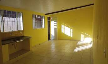 Imagem 4: CASA com Sala, copa, cozinha, banheiro