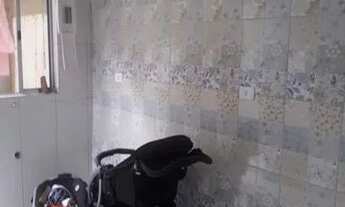 Imagem 6: Vendo terreno c 3 casas